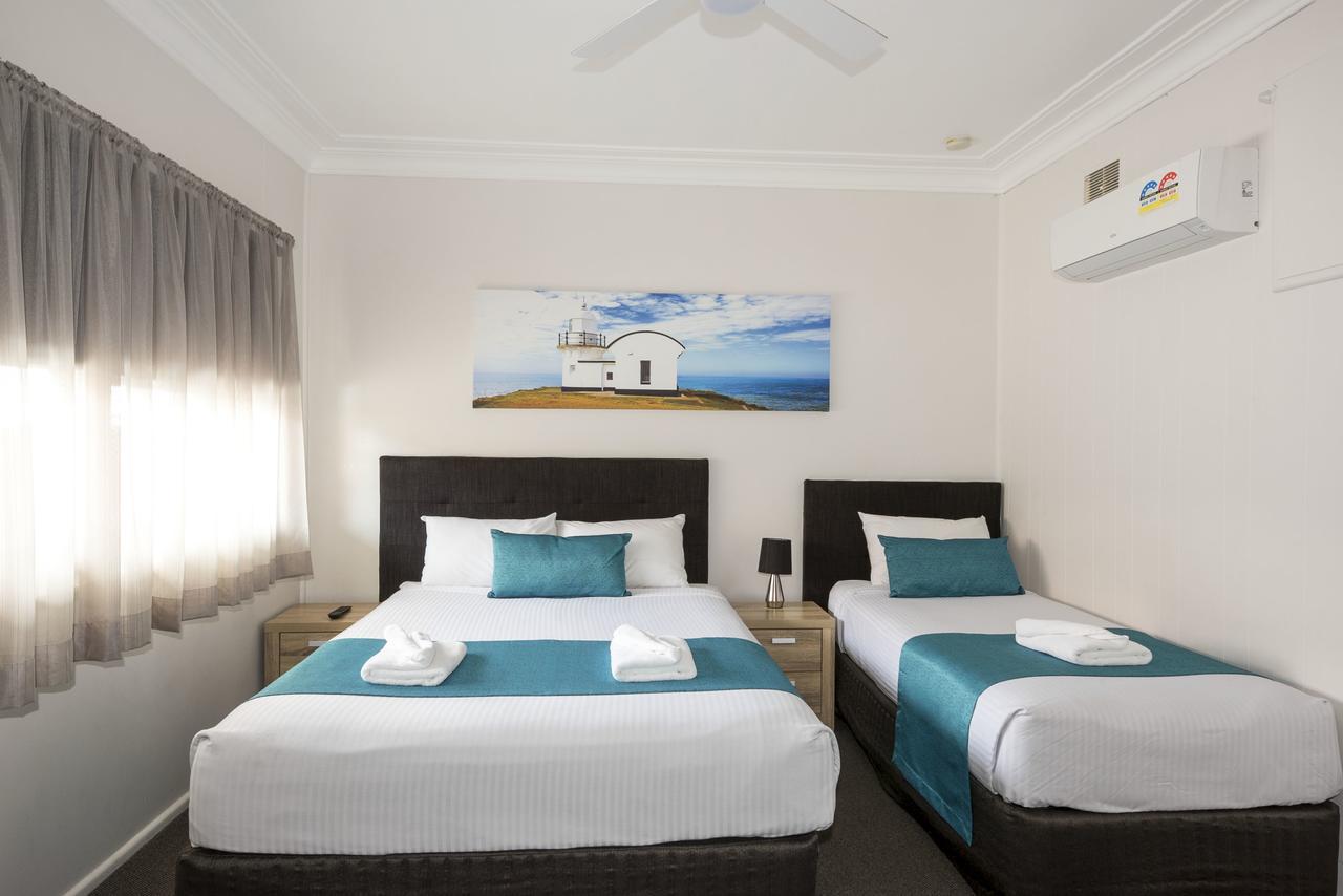 Port Macquarie Motel Екстер'єр фото